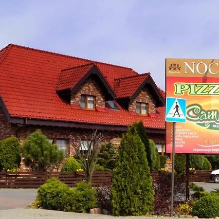 Noclegi Cameleon Słupca Екстериор снимка